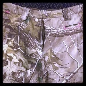Real tree mossy oak pants
